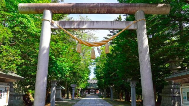 帯廣神社の鳥居