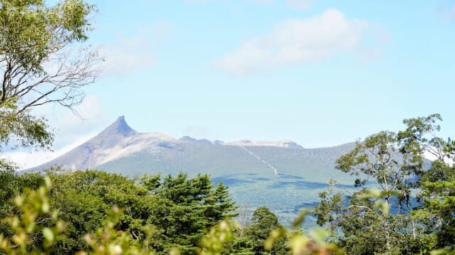 9月の大沼公園周辺から眺めた北海道駒ヶ岳